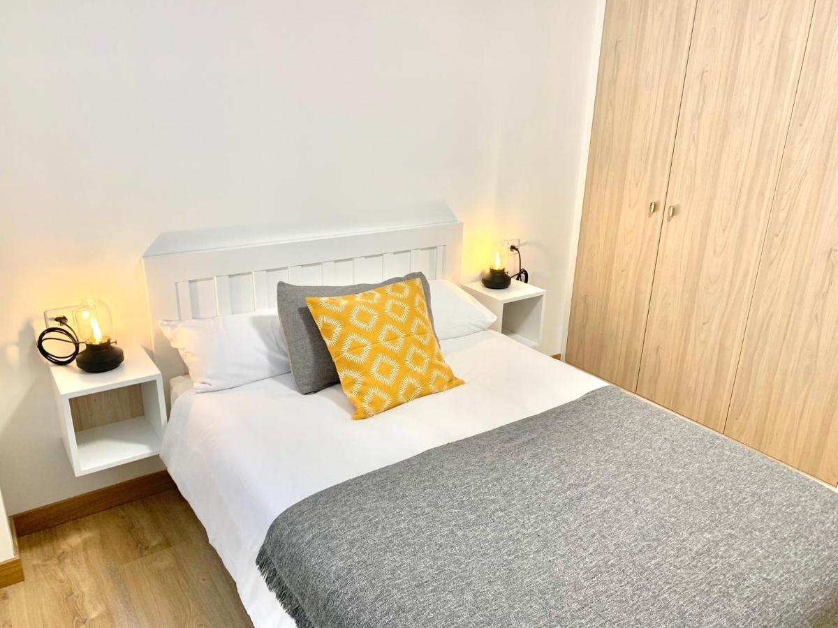 Casa Ferreiros. Parking Y Wifi Incluidos! Apartman Gijón Kültér fotó